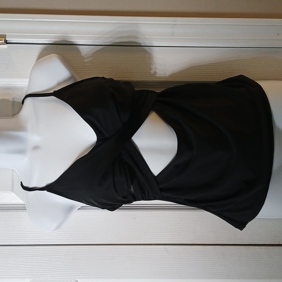 Black cut out front black swim suit bathing suit top  Sz L - Picture 1 of 5